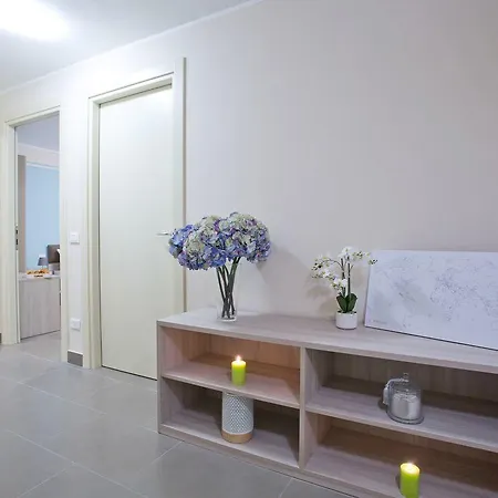 Sala Comacina Four 欧苏西奥