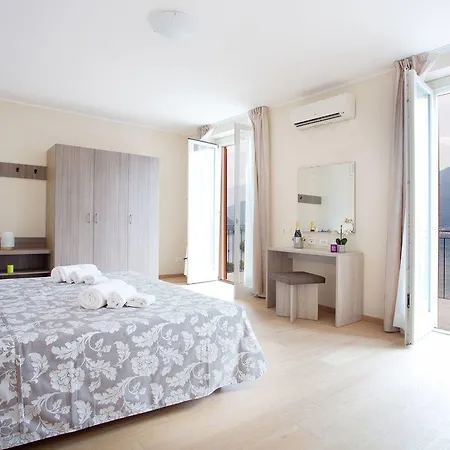 Apartament Sala Comacina Four
